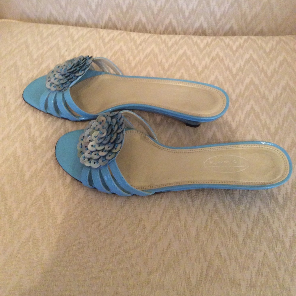 Talbot’s blue slides - Picture 3 of 6